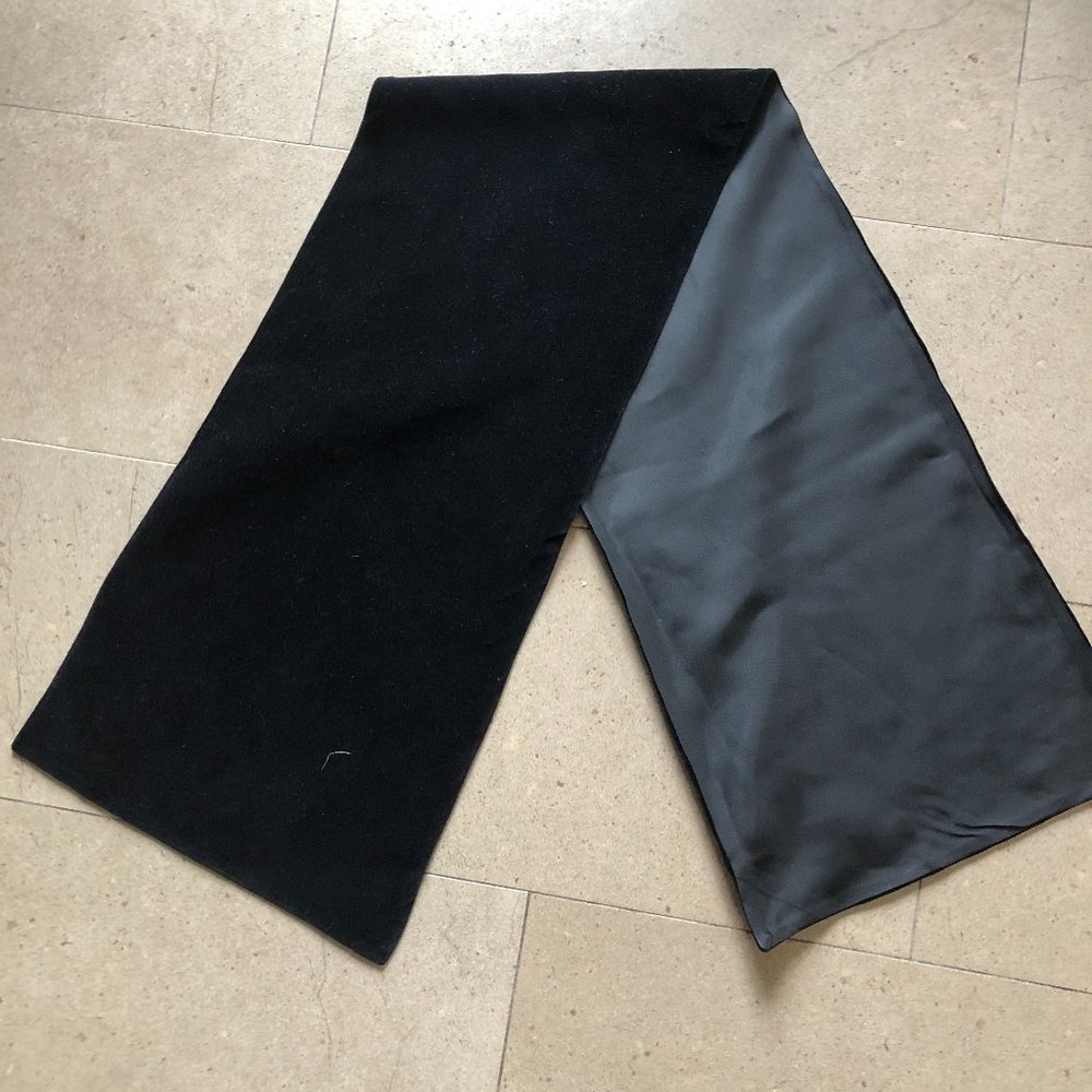 NEW Black Velvet Scarf